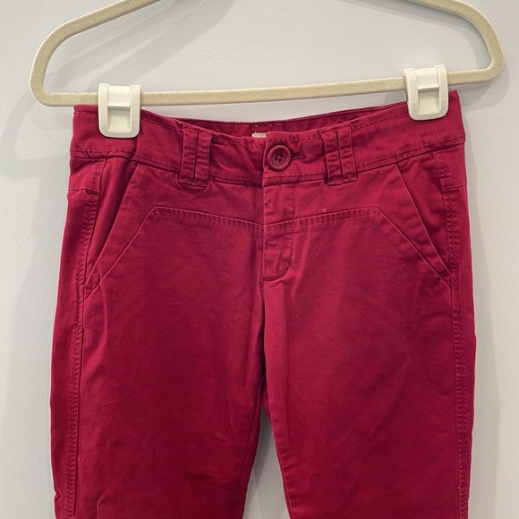 Cidra Low Rise Red Chino Pants with Stunning Stitching Details. Women’s Size 4T - Picture 2 of 9